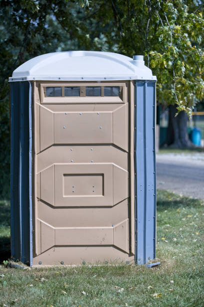 Best Portable restroom trailer rental  in Rutgers University Livingston Campus, NJ